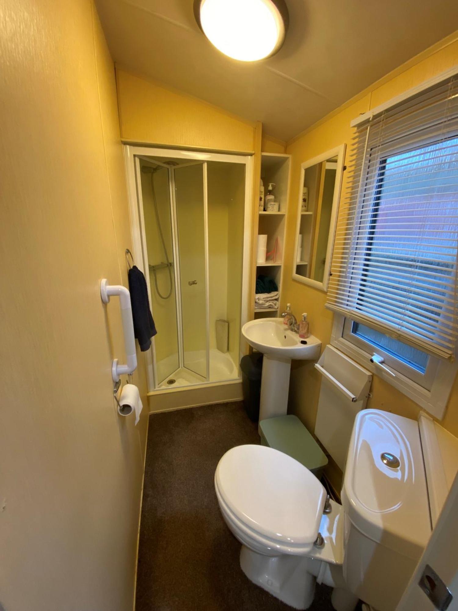 Secluded Woodland Hideaway - 2 Bed With Private Parking Holiday home